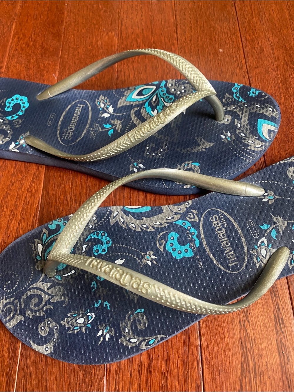 Havaianas Slim Flip Flops in Navy with Teal Paisley Design - Picture 6 of 8